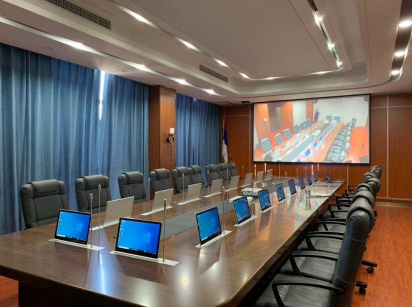 生態(tài)公司無線化會議室案例